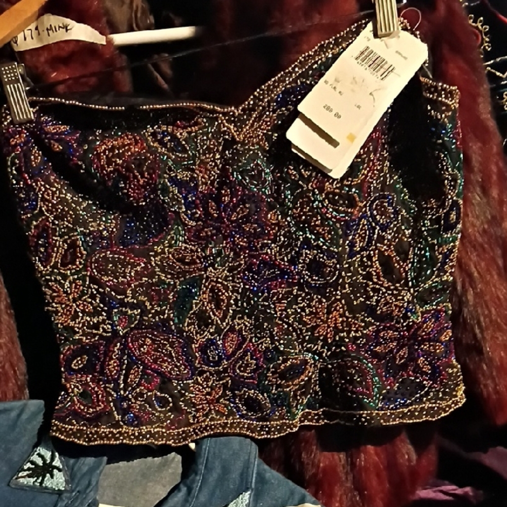 Oleg Cassini Black Floral Embroidered Crop Top